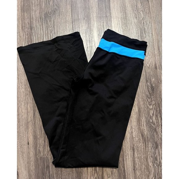 Lululemon Black Reversible Groove Flare Pants size 6 - Picture 1 of 5